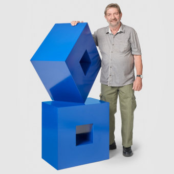 Willy Bally mit Würfel